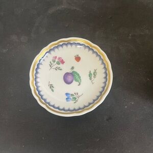 Richard Ginori Italian Fruits butter dish 3.5”